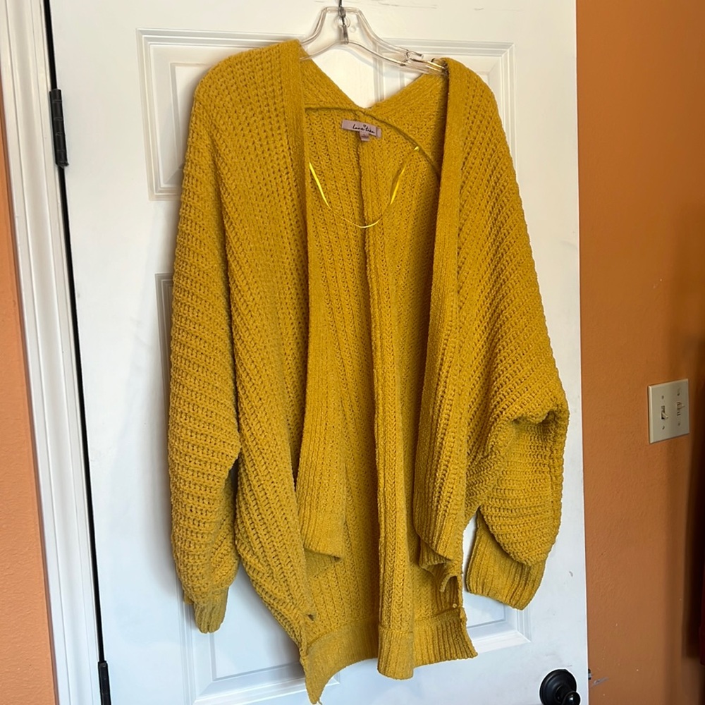 Mustard batwing sleeve cardigan size Large